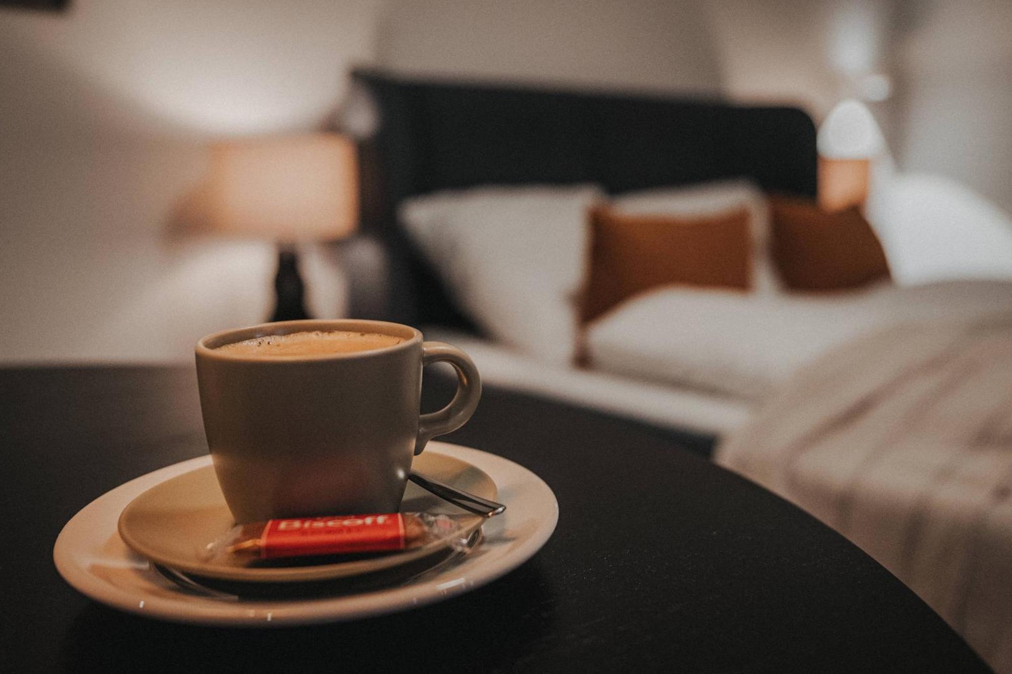Downtown Apartment Mit Luxusbad Am Hafen Nur 5 Minuten Zu Fuss In Die Innenstadt Und Zum Bahnhof! オルデンブルク エクステリア 写真
